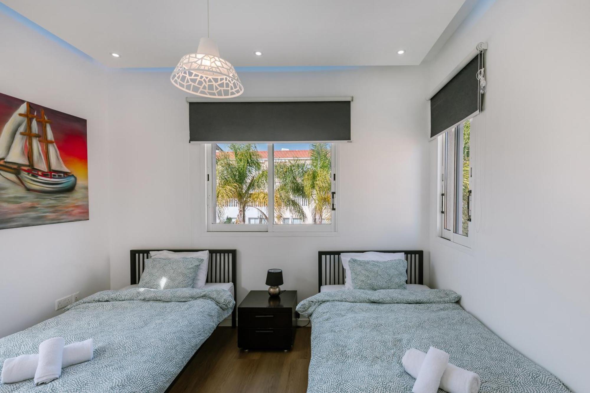 Villa Myria Paphos Exteriör bild